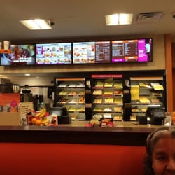 Baskin Robbins - Duncan donuts side all empty