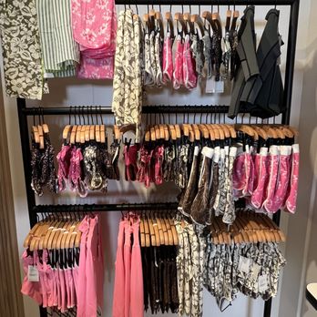 Acacia Flagship - Swimwear Near Me - Paia, Hawaii Acacia Flagship - Swimwear Near Me - Paia, Hawaii
