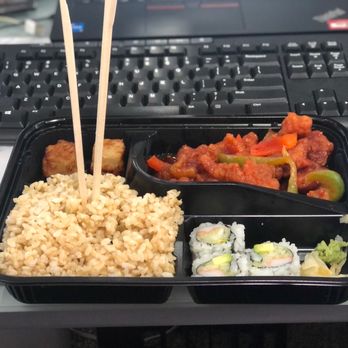 Windsor Asian Bistro - Windsor Box (General Tso's, brown rice, cali rolls, and some tempura like rolls) - Chinese Near Me - Windsor, Connecticut Windsor Asian Bistro - Windsor Box (General Tso's, brown rice, cali rolls, and some tempura like rolls) - Chinese Near Me - Windsor, Connecticut