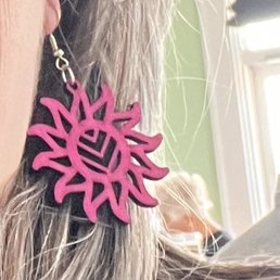 Cute earrings $6