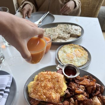 First Mile Kitchen - P.O.G Juice - New American Near Me - Wichita, Kansas