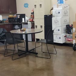 OneBlood Gastonia Donor Center - Post donation break table