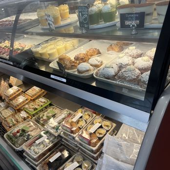 Cream Pan - food | tiktok & insta: @trinhiesworld - Bakeries Near Me - Fountain Valley, California Cream Pan - food | tiktok & insta: @trinhiesworld - Bakeries Near Me - Fountain Valley, California