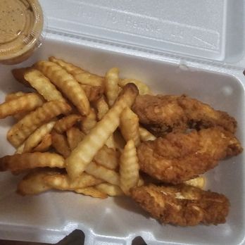 Guthrie’s Chicken - 3 Piece Snack Combo - Fast Food Near Me - Memphis, Tennessee