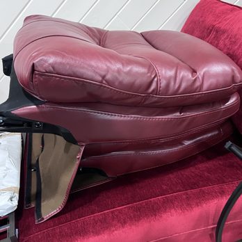 Wheaton World Wide Moving - Disassembled electric recliners not reassembled as they should have been! - Movers Near Me - Indianapolis, Indiana Wheaton World Wide Moving - Disassembled electric recliners not reassembled as they should have been! - Movers Near Me - Indianapolis, Indiana
