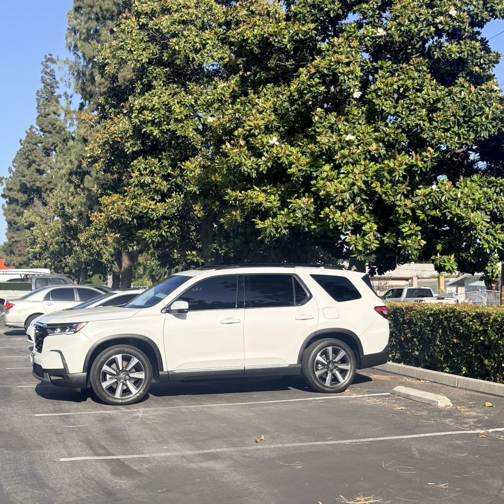 High Def Auto Tint - Car Window Tinting Near Me - San Dimas, California High Def Auto Tint - Car Window Tinting Near Me - San Dimas, California