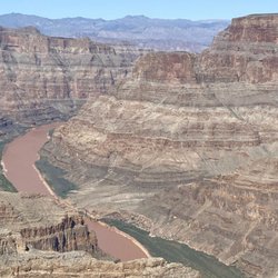 Grand Canyon West Tours - Grand Canyon West late March 2023
