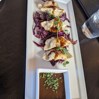 Emmett's Brewing Co - Bars Near Me - Palatine, Illinois
