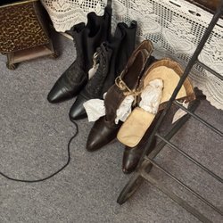 Somewhere In Time - Very nice skinny victorian shoes