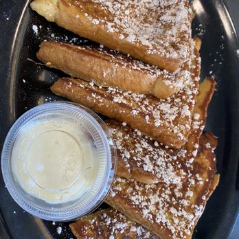 Spring Mlls Diner - a plate of french toast with powdered sugar - Diners Near Me - Martinsburg, West Virginia Spring Mlls Diner - a plate of french toast with powdered sugar - Diners Near Me - Martinsburg, West Virginia