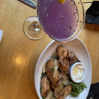 At The Corner - Beer Bar Near Me - Litchfield, Connecticut
