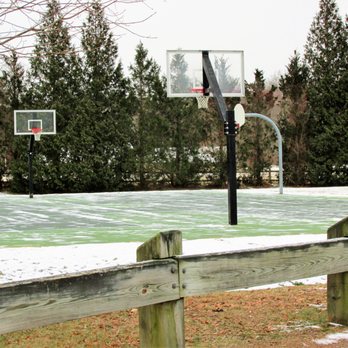 West Kingston Park - Nice hoop courts - Parks Near Me - South Kingstown, Rhode Island West Kingston Park - Nice hoop courts - Parks Near Me - South Kingstown, Rhode Island