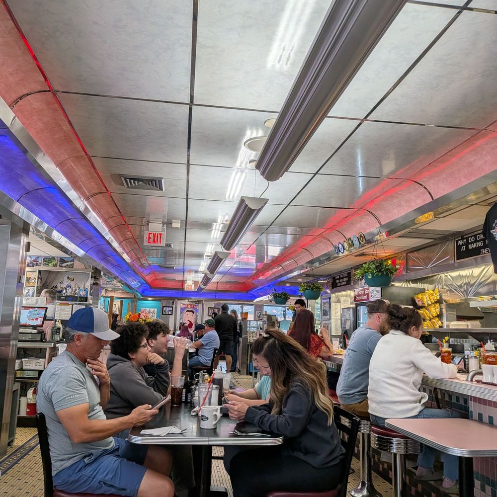 Rosie's Diner - Diners Near Me - Monument, Colorado