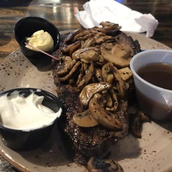 Ben Franklins Taproom and Grille - sunday prime rib - American Near Me - New Castle, Pennsylvania