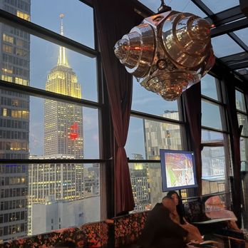 The Fleur Room - Great view of Empire State Building - Lounges Near Me - New York, New York The Fleur Room - Great view of Empire State Building - Lounges Near Me - New York, New York