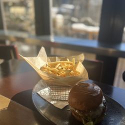 The Remedy Bar - The Remedy Burger