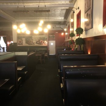 Engine Co No 28 - Main room - American Near Me - Los Angeles, California