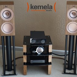 Kemela Contemporary Audio - Quality Compact Listening with Cyrus Audio HD-1 Amp, KEF R3 Loudspeakers on Customer Design FS 104 Signature Speaker Stands