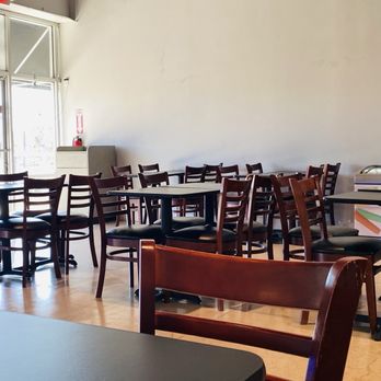 Hashtag Gyro & Subs - Dining area - Burgers Near Me - Fredericksburg, Virginia