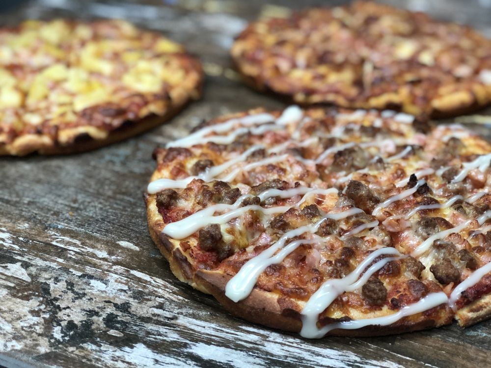 THE PIZZA PLACE 20 Photos 2/2041 Dawson Hwy, Calliope Queensland