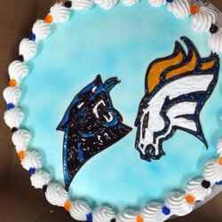 Ice cream cake for Super Bowl 2016