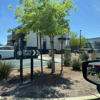 Starbucks - Coffee & Tea Near Me - Henderson, Nevada
