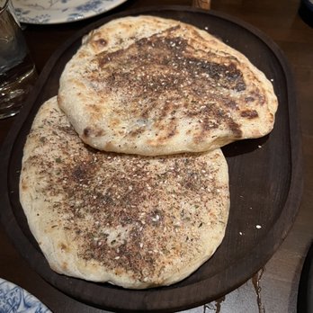 Armitage Alehouse - Stonefired Naan Bread - Pubs Near Me - Chicago, Illinois