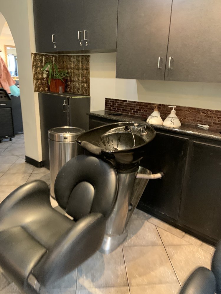 RICCA DONNA SALON 54 Photos & 100 Reviews 405 S State College Blvd