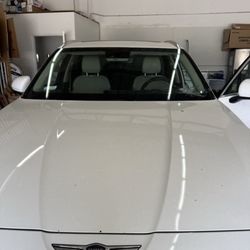 United Auto Glass - 2026 Genesis windshield replacement