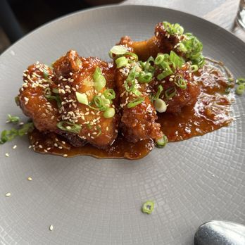 REDD - Wings - New American Near Me - Rochester, New York