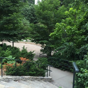 Elmwood Park - Elmwood Park Spring Grotto - Parks Near Me - Omaha, Nebraska