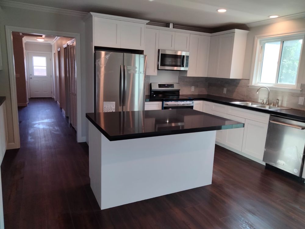 Slide of J & I Painting and Construction