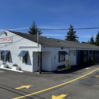 Stor-N-Lok - Our office is ready to welcome you - Self Storage Near Me - Coos Bay, Oregon Stor-N-Lok - Our office is ready to welcome you - Self Storage Near Me - Coos Bay, Oregon