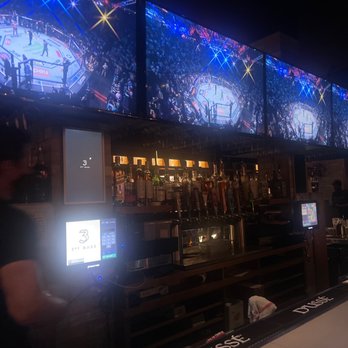 3rd Base LA - Bar - Sports Bars Near Me - Los Angeles, California 3rd Base LA - Bar - Sports Bars Near Me - Los Angeles, California