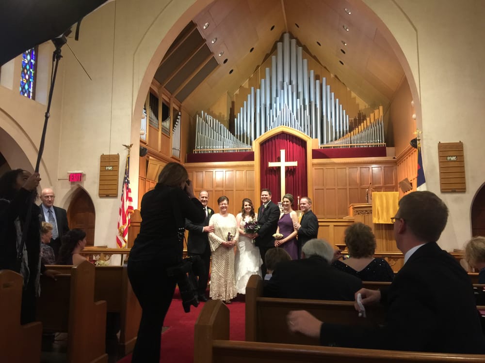 CLARENDON UNITED METHODIST CHURCH Updated September 2024 13 Photos 606 N Irving St