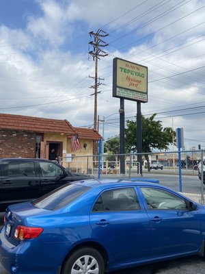 Ray's Tepeyac by null