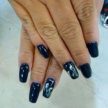 Diamond Nails & Spa - Nail Salons Near Me - Montclair, California