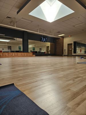 Bear-Glasgow Family YMCA by null