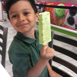 Pistachio milk popsicle Pistachio milk popsicle