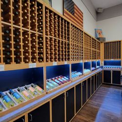 Solu Estate Winery & Meadery - Lots of bottles to scratch your mead itch