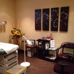 DAML - Classy and comfortable patient room