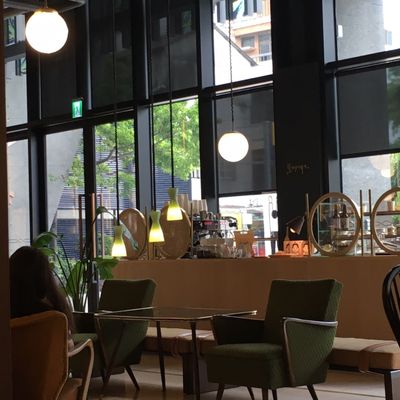 U.I.J Hotel & Hostel - 友愛街旅館 by null