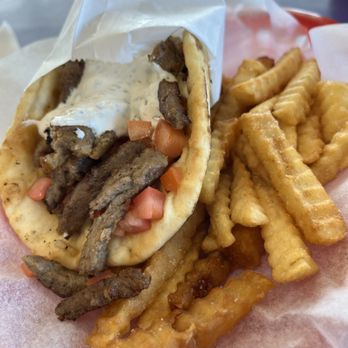 Burger Basket & Grill - Gyro - Burgers Near Me - Arlington, Texas