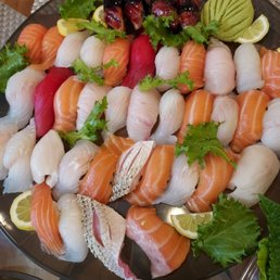 Sushi (40 pieces)($70) Sushi (40 pieces)($70)
