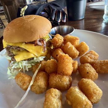 Haymarket Pub & Brewery - Burger - Breweries Near Me - Chicago, Illinois Haymarket Pub & Brewery - Burger - Breweries Near Me - Chicago, Illinois