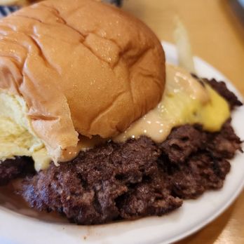 For The Win - this is about what $12.50 gets you if you go against the added charges for lettuce and tomatoes. - Burgers Near Me - Whittier, California