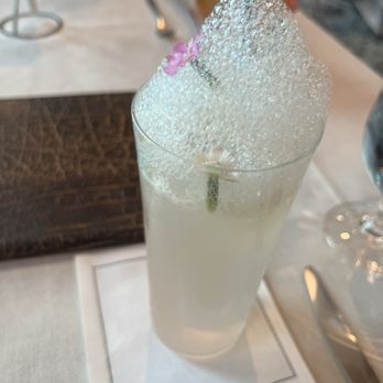 The Edge Restaurant & Lounge - Laundry & Taxes cocktail - New American Near Me - Stateline, Nevada The Edge Restaurant & Lounge - Laundry & Taxes cocktail - New American Near Me - Stateline, Nevada