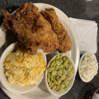 Wade's Restaurant - Fried chicken meal - Southern Near Me - Spartanburg, South Carolina Wade's Restaurant - Fried chicken meal - Southern Near Me - Spartanburg, South Carolina