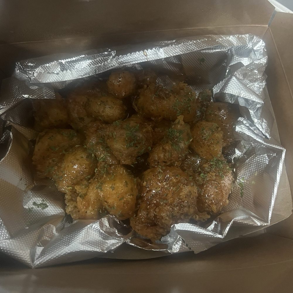 Wangs N Thangs - Shrimp was off the charts! - Burgers Near Me - Venice, California