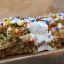 MO&MA Cookies and Pies - Sugar cookie with marshmallow fluff
